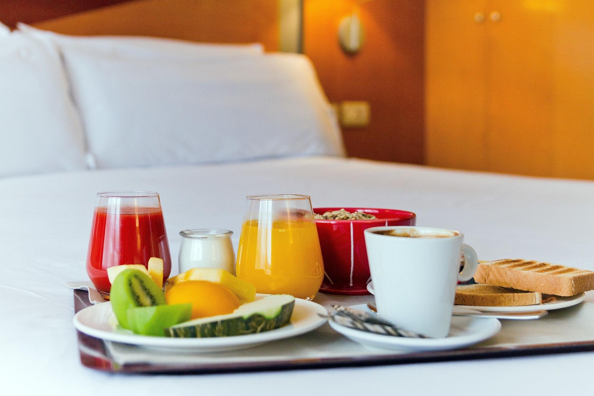 Oca Villa De Aviles Hotel Eksteriør bilde